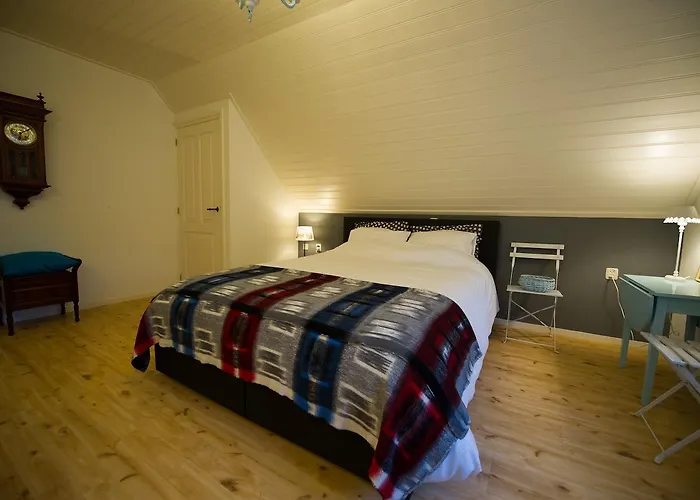 Aan De Burgt Frühstückspension *