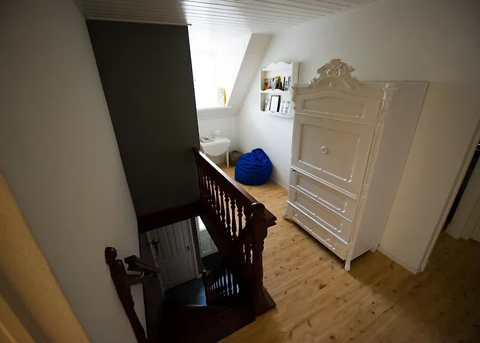 Aan De Burgt Bed & Breakfast *