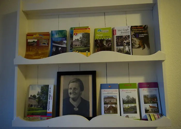 Aan De Burgt Bed & Breakfast